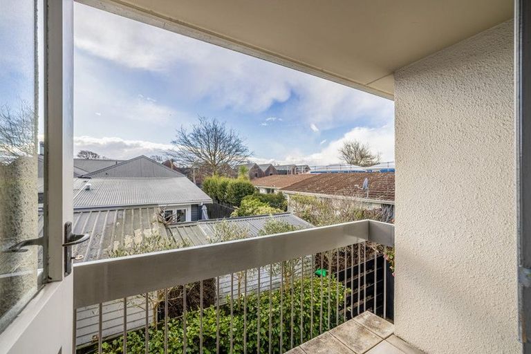 Photo of property in 4/78a Holly Road, St Albans, Christchurch, 8014