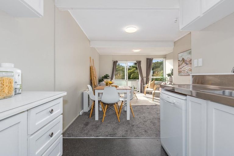 Photo of property in 5/12 Thornley Street, Titahi Bay, Porirua, 5022