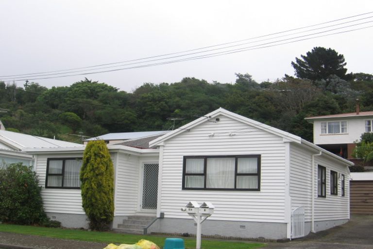 Photo of property in 8 Phillip Street, Johnsonville, Wellington, 6037