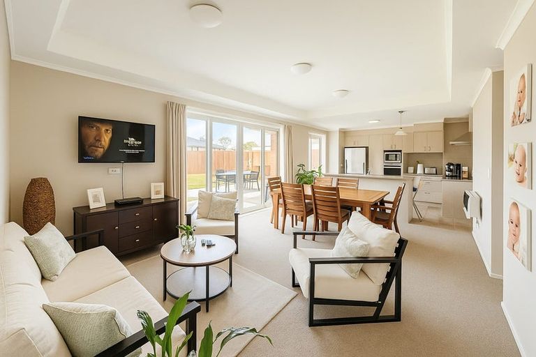 Photo of property in 16 Chalgrove Road, Huntington, Hamilton, 3210