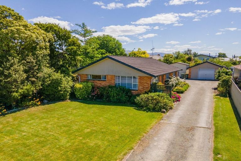 Photo of property in 12 Churchill Place, Waimate, 7924