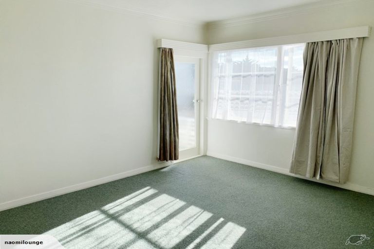 Photo of property in 32 Burgess Road, Johnsonville, Wellington, 6037