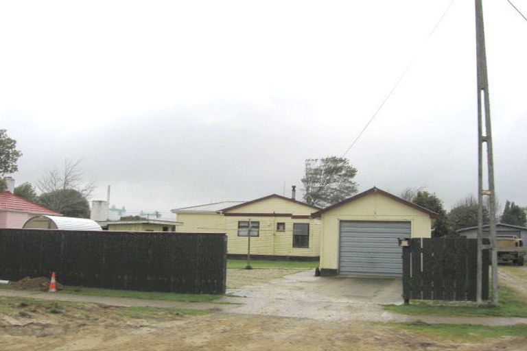 Photo of property in 65 Turner Street, Edendale, 9825