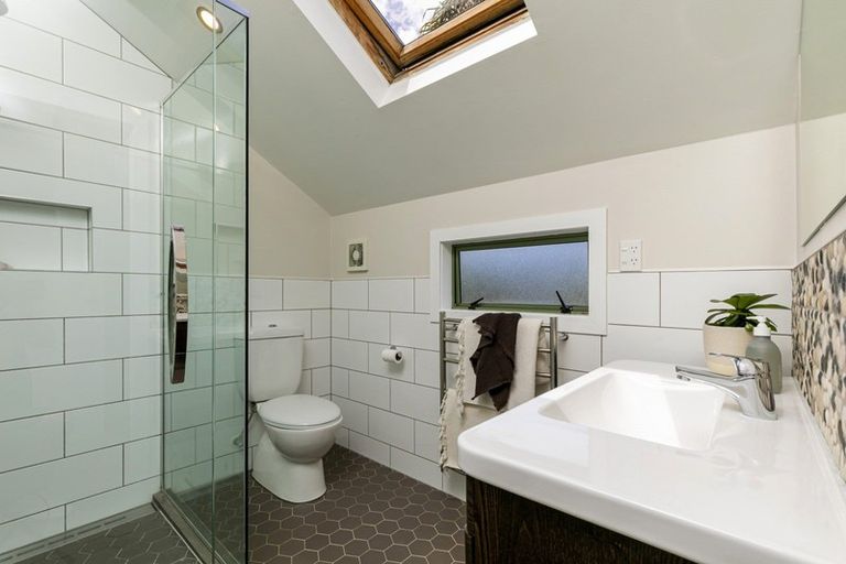 Photo of property in 2/305 Lake Road, Hauraki, Auckland, 0622