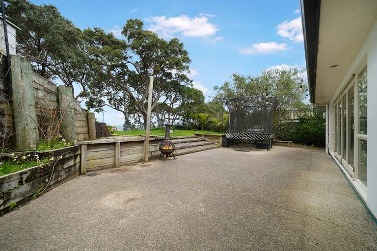 Photo of property in 16 Palm Cove, Arkles Bay, Whangaparaoa, 0932
