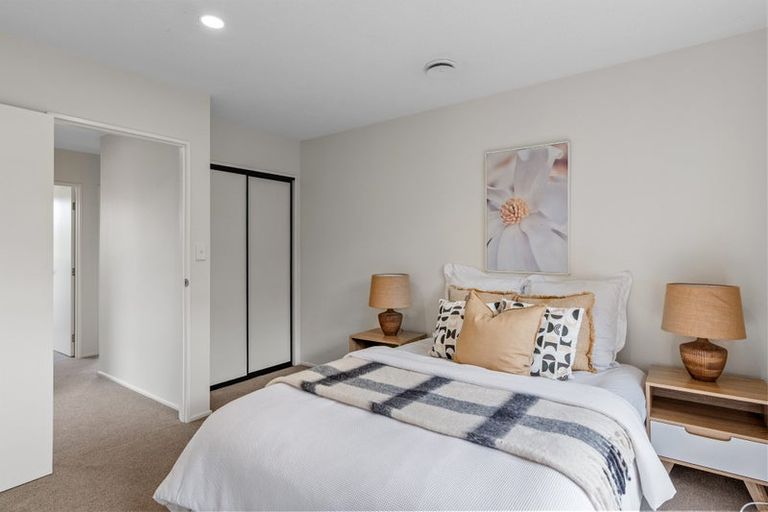 Photo of property in 2 Saskia Lane, Somerfield, Christchurch, 8024