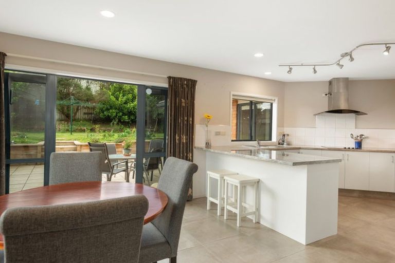 Photo of property in 15 Lysaght Place, Welcome Bay, Tauranga, 3112
