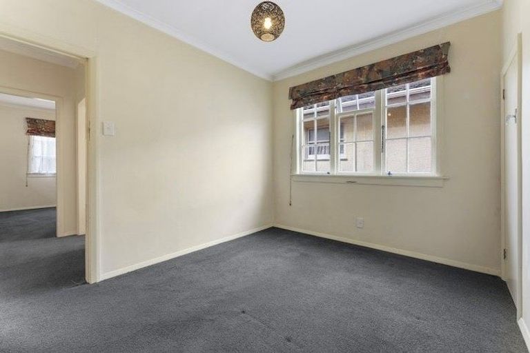 Photo of property in 224 Botanical Road, Takaro, Palmerston North, 4412