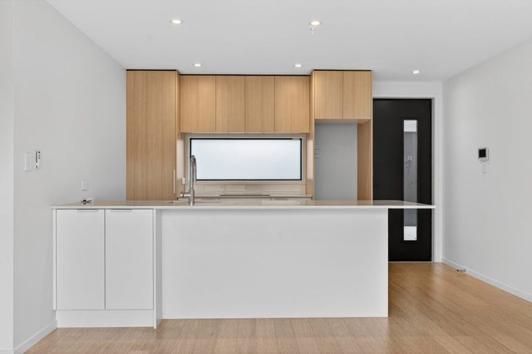 Photo of property in 13/200 Knights Road, Hutt Central, Lower Hutt, 5011