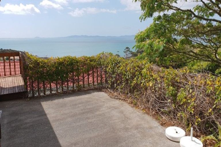 Photo of property in 26 Bay View Road, Cable Bay, 0420