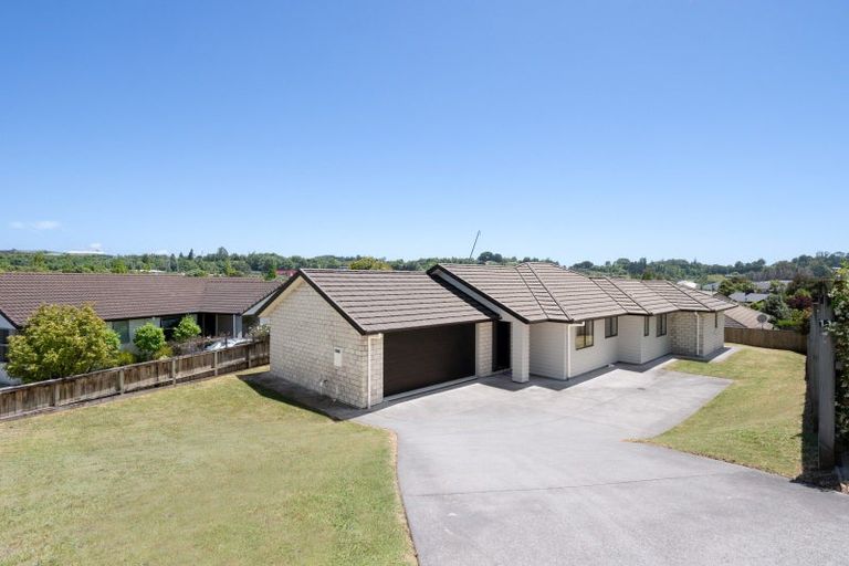 Photo of property in 11 Caldera Crescent, Pyes Pa, Tauranga, 3112