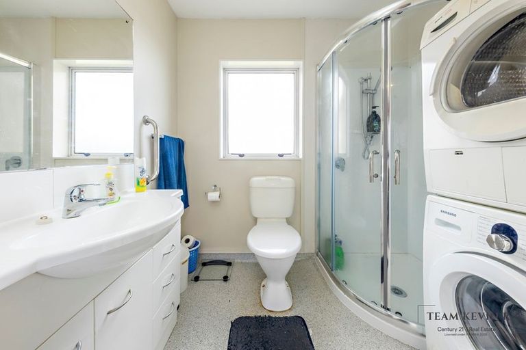 Photo of property in 46 Keri Vista Rise, Papakura, 2110