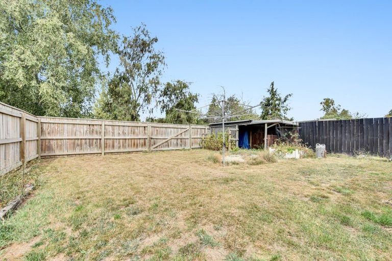 Photo of property in 8a Windlesham Place, Wakefield, 7025