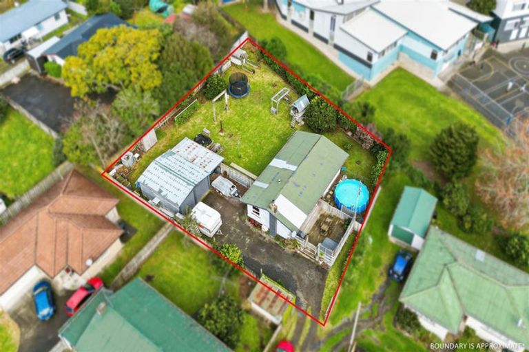Photo of property in 13 Greenhaven Avenue, Opaheke, Papakura, 2113