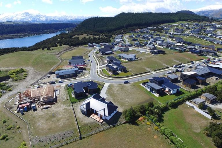 Photo of property in 71 Infinity Drive, Wanaka, 9305