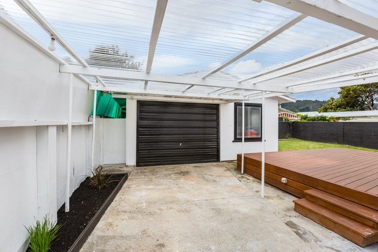 Photo of property in 62 Karamu Crescent, Wainuiomata, Lower Hutt, 5014