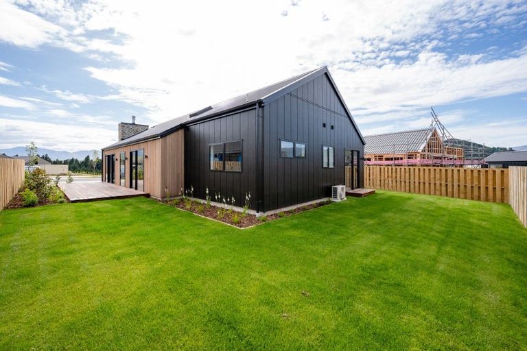 Photo of property in Northlake, 21 Riverslea Road, Wanaka, 9305