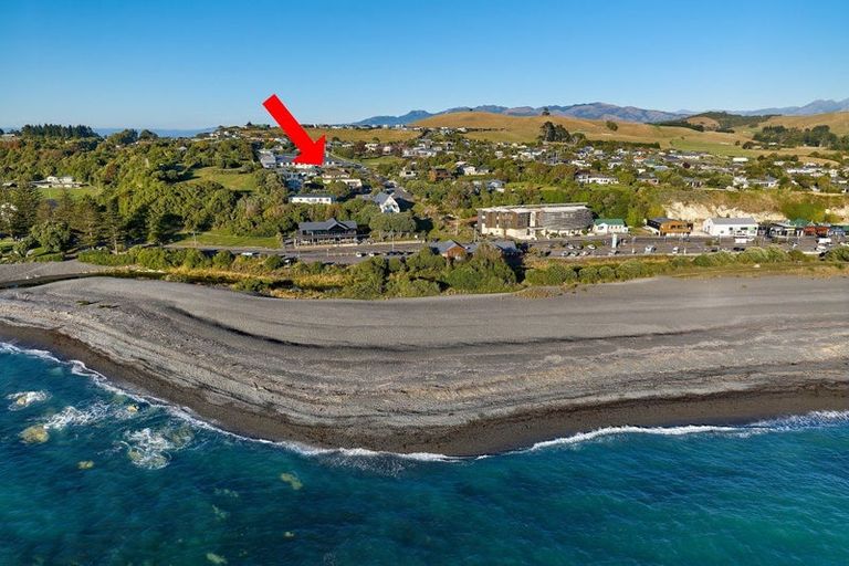 Photo of property in 19 Deal Street, Kaikoura, 7300