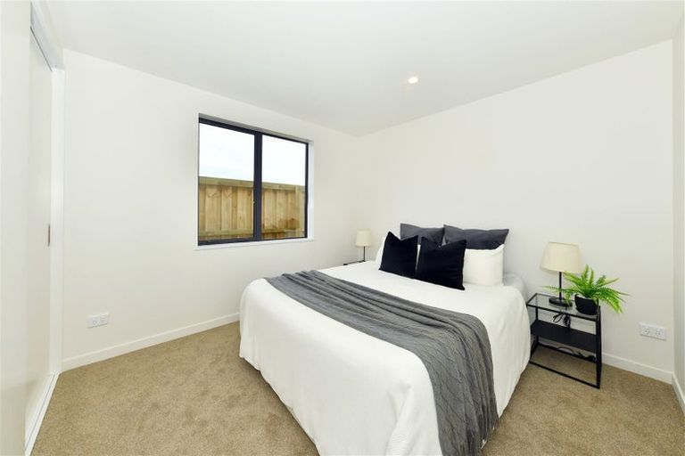 Photo of property in 24 Cork Street, Martinborough, 5711