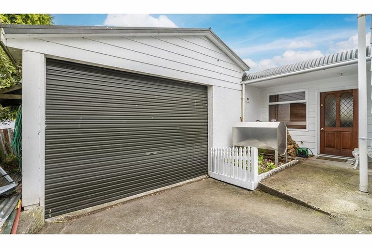 Photo of property in 10 Rock Street, East Gore, Gore, 9710