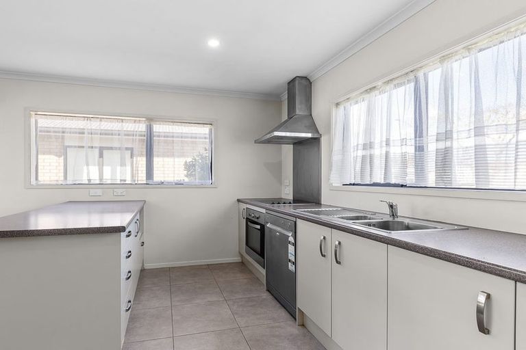 Photo of property in 5 West Street, Tuakau, 2121