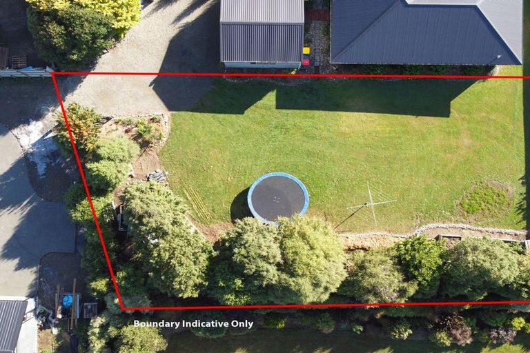 Photo of property in 9a Eric Batchelor Place, Waimate, 7924