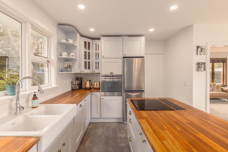 Photo of property in 166 Quinns Road, Shirley, Christchurch, 8013