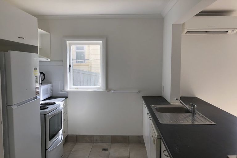 Photo of property in 11 Lancaster Street, Karori, Wellington, 6012