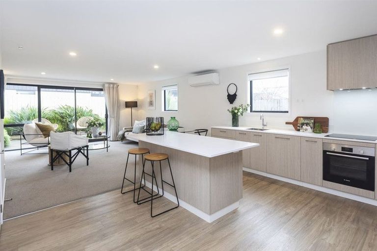 Photo of property in 5/43 Division Street, Riccarton, Christchurch, 8041