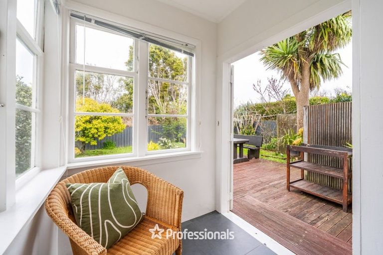 Photo of property in 140 Knights Road, Hutt Central, Lower Hutt, 5010