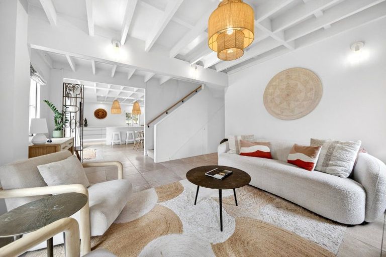 Photo of property in 103 Southdown Drive, Martinborough, 5781