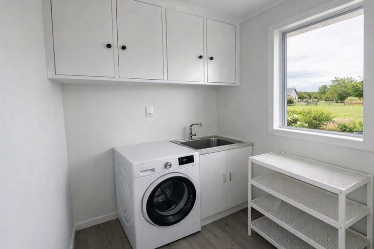 Photo of property in 63b Phillips Street, Tikokino, 4273