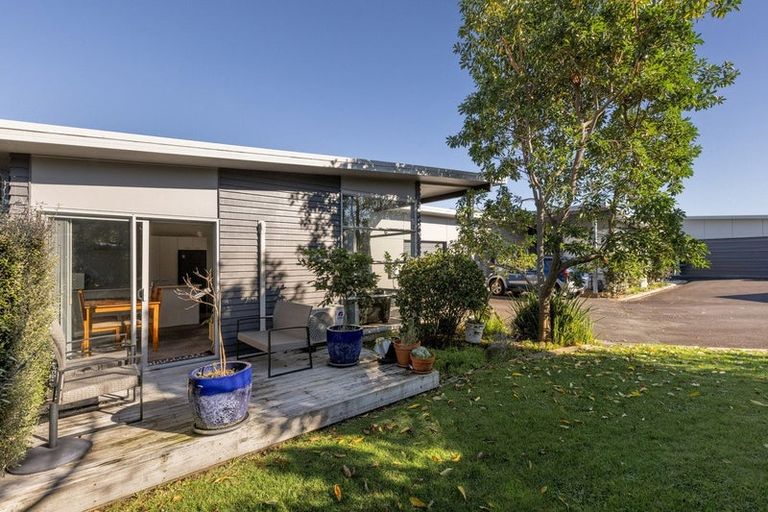 Photo of property in 6 Tory Way, Omokoroa, 3114