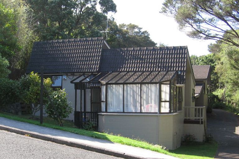 Photo of property in 34 Kauri Road, Birkenhead, Auckland, 0626