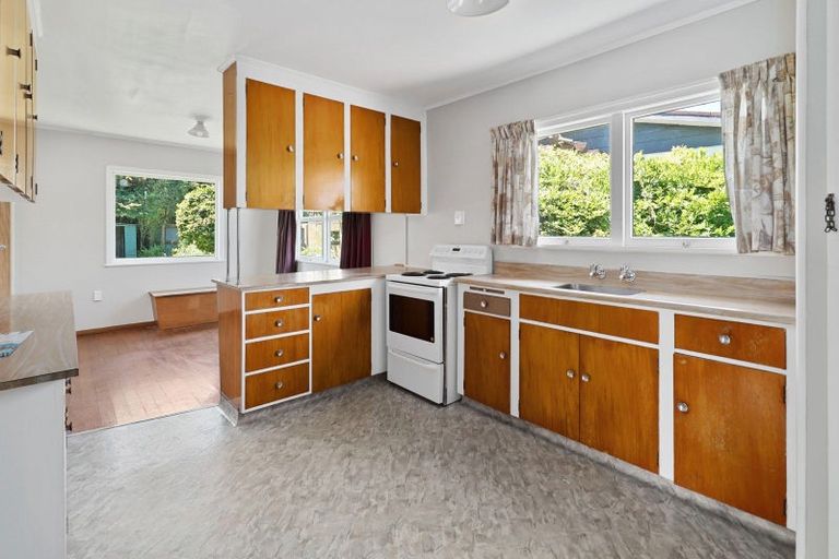 Photo of property in 12 Dryden Street, Stoke, Nelson, 7011