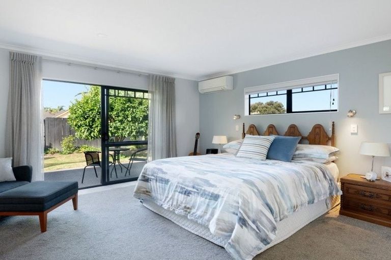Photo of property in 40 Pacific Cove Drive, Papamoa Beach, Papamoa, 3118