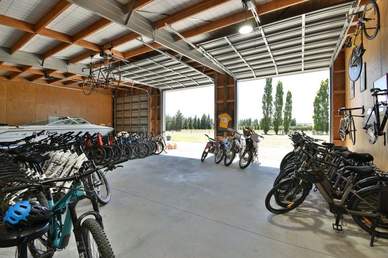 Photo of property in 36 Eureka Road, Earnscleugh, Alexandra, 9391