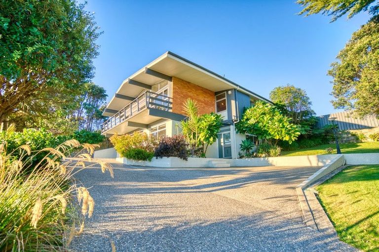 Photo of property in 25 Domain Terrace, Karoro, Greymouth, 7805