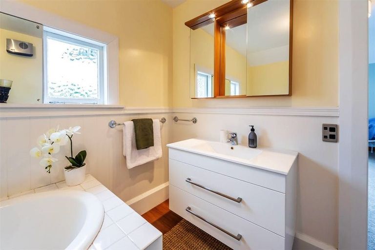 Photo of property in 12 Rochdale Street, Fendalton, Christchurch, 8014