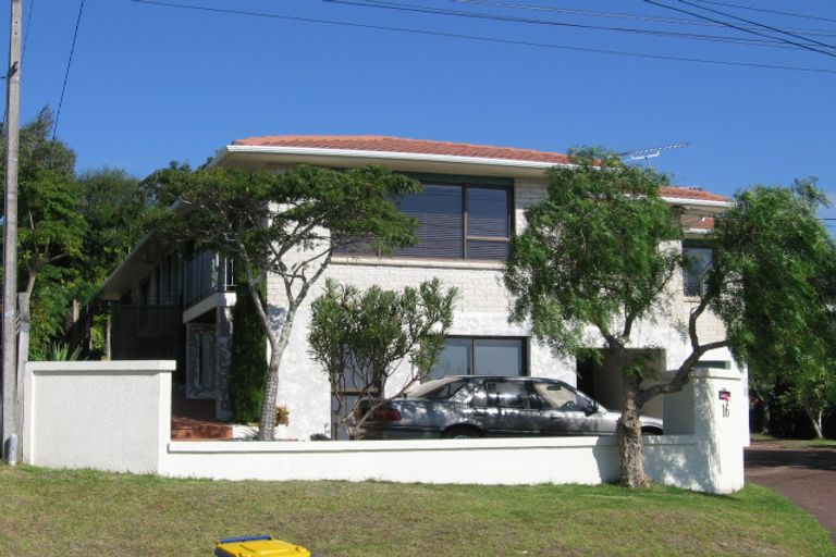 Photo of property in 16 Newhaven Terrace, Mairangi Bay, Auckland, 0630