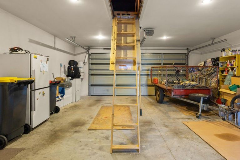 Photo of property in 67 Coolspring Way, Redwood, Christchurch, 8051