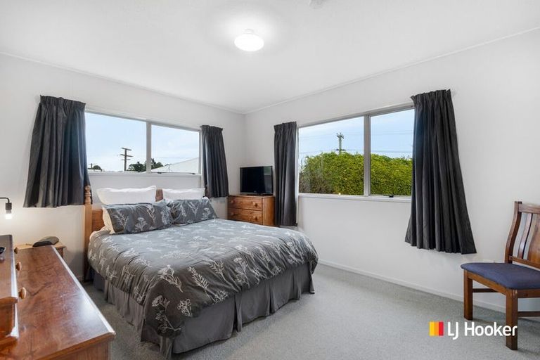 Photo of property in 20k Brighton Road, Green Island, Dunedin, 9018