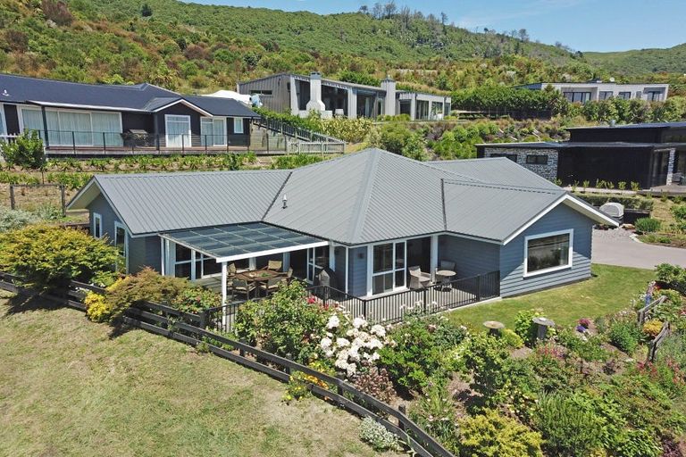 Photo of property in 40 Kittyhawk Drive, Kinloch, Taupo, 3377