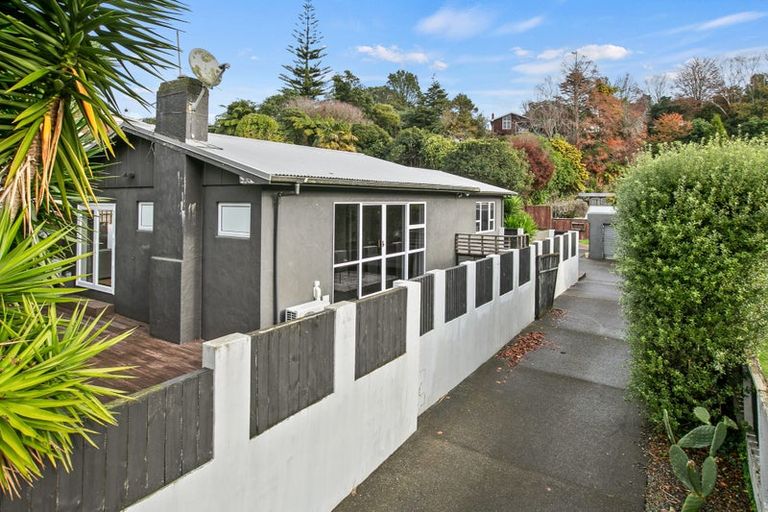 Photo of property in 9 Thames Street, Welbourn, New Plymouth, 4310