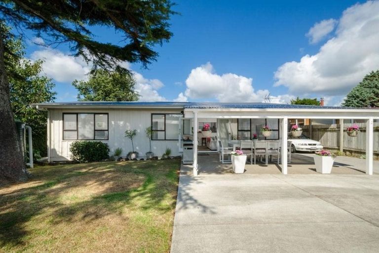 Photo of property in 12c Rosier Road, Glen Eden, Auckland, 0602