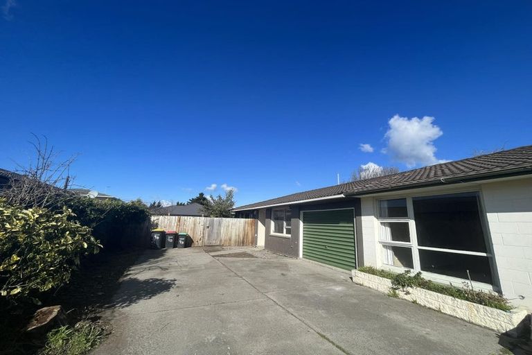 Photo of property in 2/9 Farnborough Street, Aranui, Christchurch, 8061