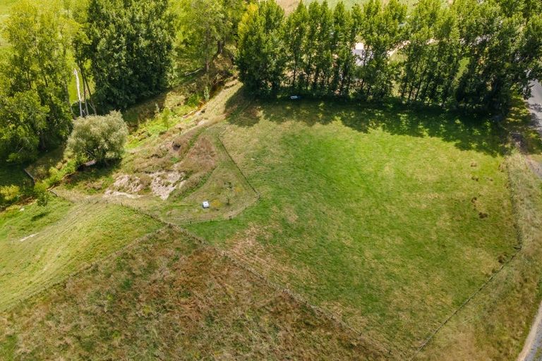 Photo of property in 1914 Kahuranaki Road, Kahuranaki, 4295