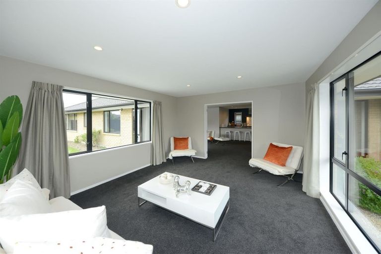 Photo of property in 12 Pukeko Place, Rangiora, 7400