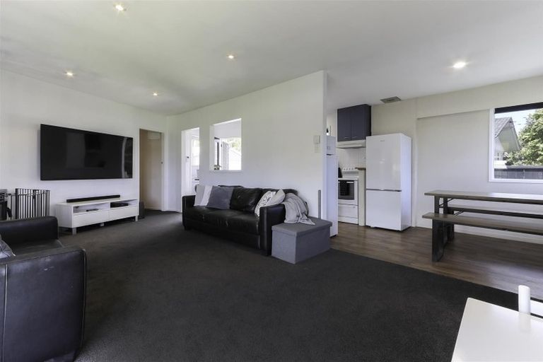 Photo of property in 16 Deborah Place, Mangakakahi, Rotorua, 3015