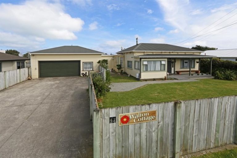 Photo of property in 34 Domett Street, Opunake, 4616